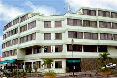 Garraway Hotel Roseau Exterior photo